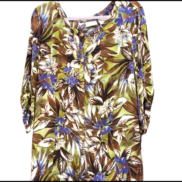 White Stag Tops - Long Sleeve Tunic w/ Floral Pattern